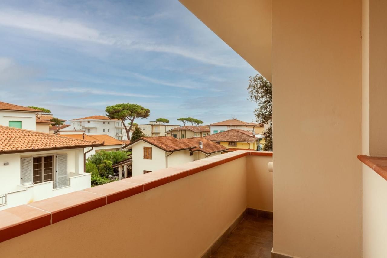 Residence Caravel 25 Lido di Camaiore Extérieur photo